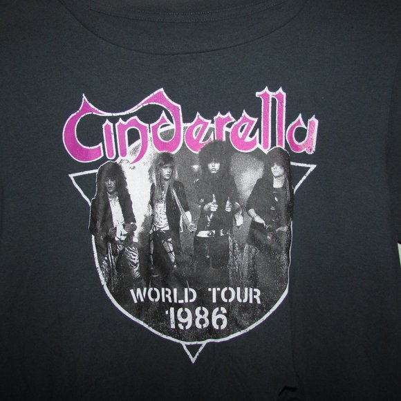 Cinderella Rock Band Tee - Picture 2 of 3